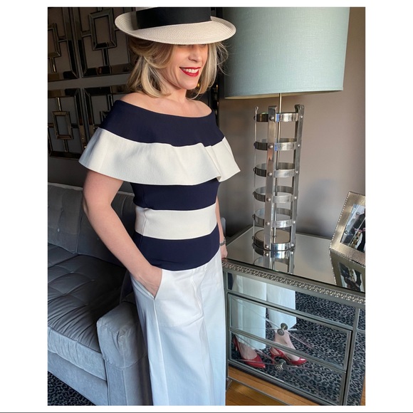 Classic navy & cream two-pieces (top and pants) - Picture 2 of 11
